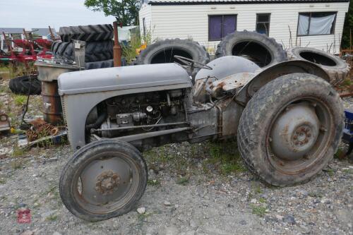 FERGUSON TEF T20 2WD TRACTOR