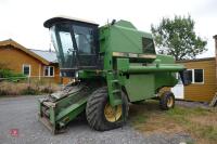 1987 JOHN DEERE 1065 COMBINE