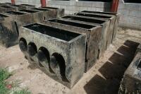 5 X 4' PLASTIC LIVESTOCK FEEDERS - 4