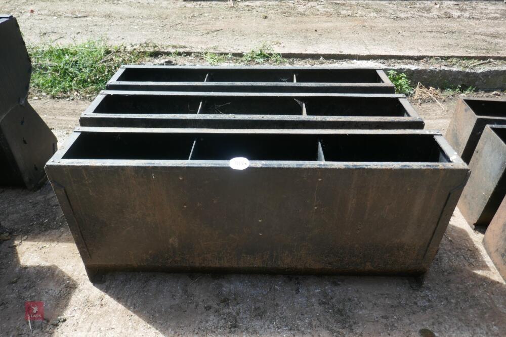 3 X 5' PLASTIC LIVESTOCK FEEDERS