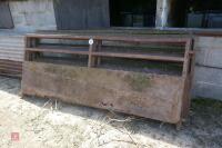 5 X 8' HEAVY DUTY LIVESTOCK HURDLES