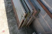 5 X 10' SHEETED GALVANISED HURDLES - 9