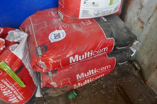 3 BAGS OF MULTICEM