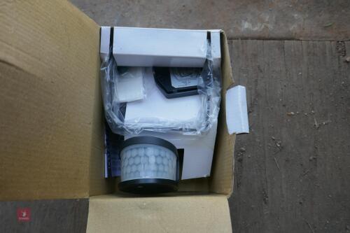 150W HALOGEN SECURITY LIGHT