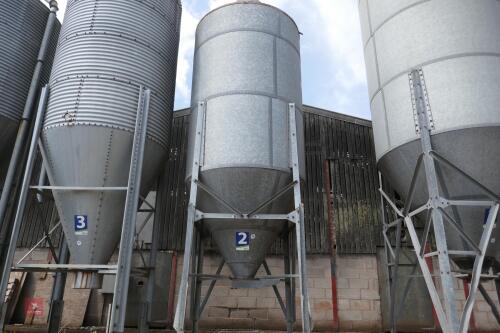 COLLINSON 8T BULK FEED BIN (2)