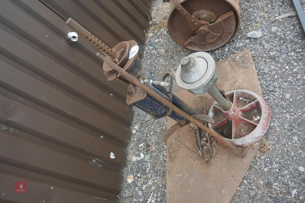 VINTAGE TYRE CHANGER