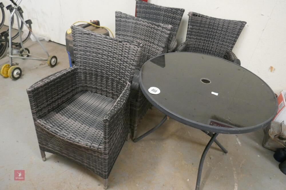 SET OF GARDEN FURNITURE