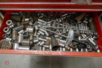 SNAP ON TOOLBOX C/W CONTENTS - 8