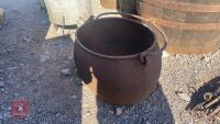 LARGE COULDRON/GYPSY POT - 2