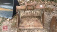 GEITH 35" DIGGER BUCKET