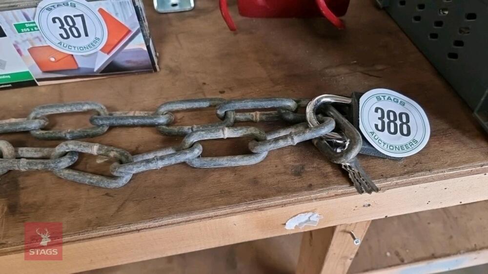 PADLOCK AND CHAIN