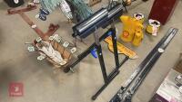 2 X TELESCOPIC ROLLER STANDS - 3