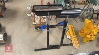 2 X TELESCOPIC ROLLER STANDS - 5