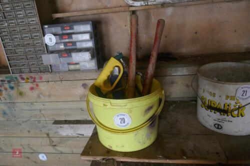 BUCKET OF HAND TOOLS