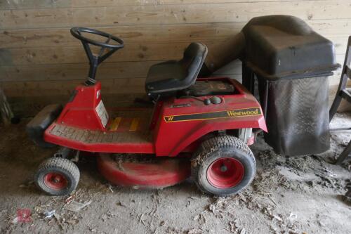 WESTWOOD RIDE ON LAWN MOWER (S/R)