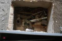 VARIOUS TRACTOR PINS & MEASURING GAUGES - 2