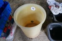 WATER BUCKET WITH OUTLET - 4