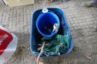 HAYNETS & BUCKETS