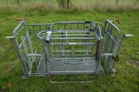 SHEEP HEAD YOKE HURDLE - GALVANISED - 2