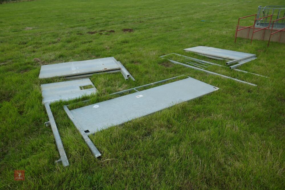 SELECTION OF GALVANISED SHEEP HANDLING