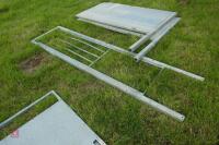 SELECTION OF GALVANISED SHEEP HANDLING - 6