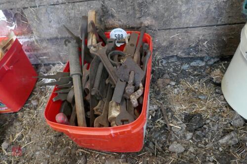 BUCKET OF HAND TOOLS