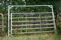 10' RACE HOOP GATE