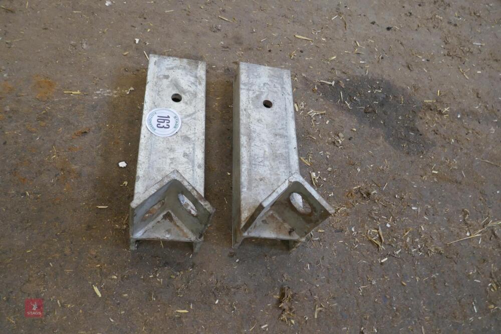 2 CONCRETE PANEL LIFTING BRACKETS