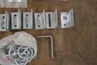 COW CUBICLE HEAD RAIL BRACKETS - 3