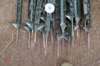 19 GREEN PLASTIC ELECTRIC FENCE STAKES - 2