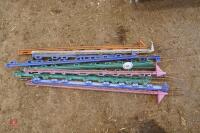 13 MIXED COLOURED ELECTRIC FENCE STAKES