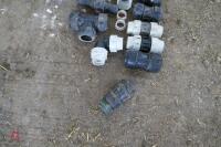 TUB OF PLASTIC WATER PIPE CONNECTORS - 2