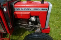 MASSEY FERGUSON 250 2WD TRACTOR - 10