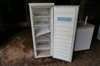 LEC UPRIGHT FREEZER - 3