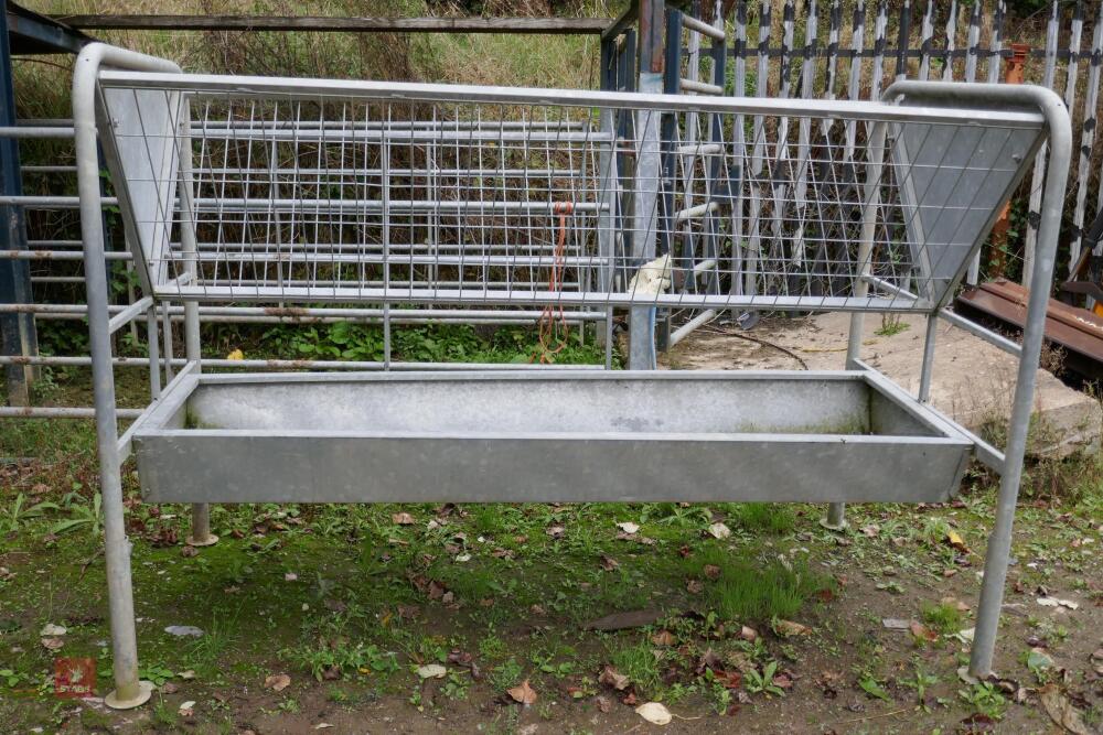 GALVANISED FREESTANDING HAY FEEDER