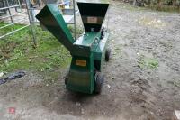 GARDEN MASTER GLOBE MOBILE CHIPPER - 7