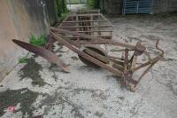 RANSOMES TS63 MOUNTED PLOUGH