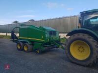 JOHN DEERE 744 PREMIUM ROUND BALER - 12