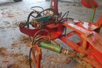 KVERNELAND 4F REV PLOUGH - 27