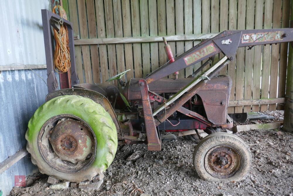 DAVID BROWN 880 IMPLEMATIC 2WD TRACTOR