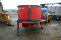 KVERNELAND TAARUP 814 ROUND BALE CHOPPER - 10