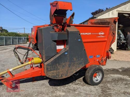 KUHN PRIMOR 3560 TRAILED BALE CHOPPER