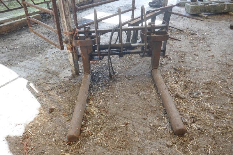 QUICKE FLEXIBLE BALE HANDLER