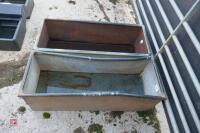 2X 4FT GALVANISED TROUGHS