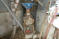 2 X GRAIN WEIGHERS - 5