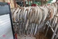 32 MUSHROOM GALVANISED COW CUBICLES - 4