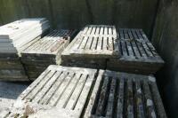 74 PIG/SHEEP/CALF CONCRETE SLATS - 3