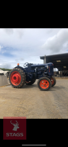 FORDSON E27N P6