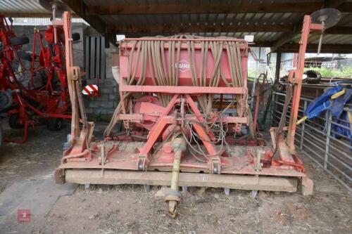 2001 KUHN LC302 AIR DRILL & PWR HARROW