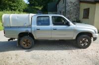 TOYOTA HILUX D-4D PICK UP TRUCK - 6